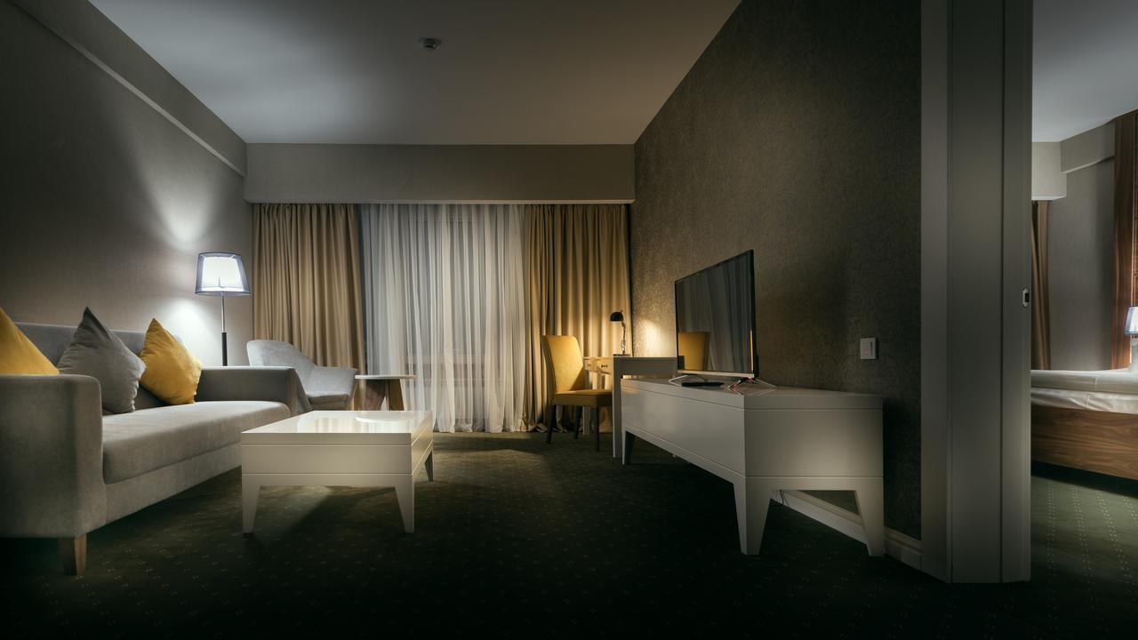 The Square Hotel Nur-Sultan  Exterior photo