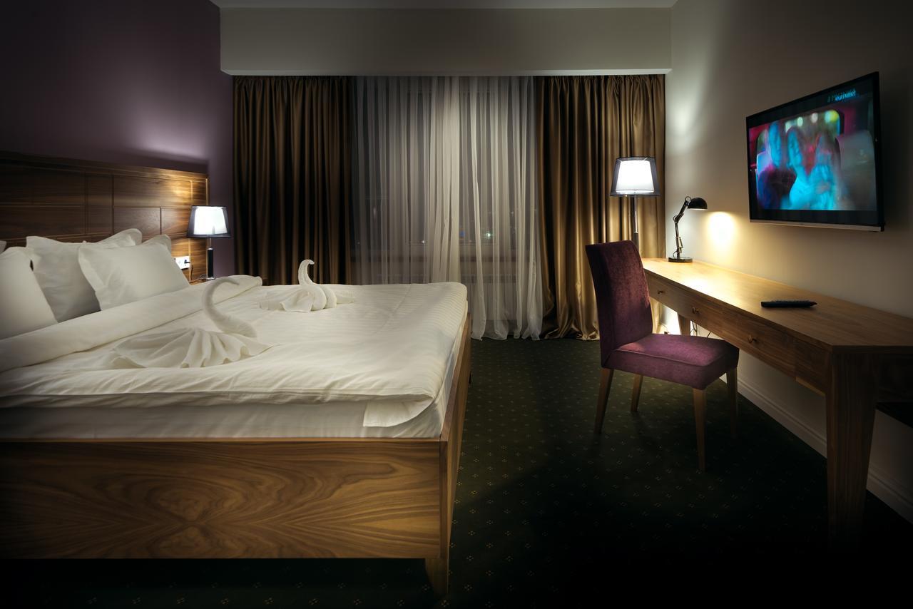 The Square Hotel Nur-Sultan  Exterior photo