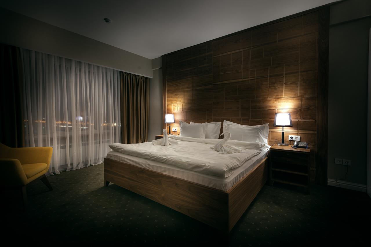 The Square Hotel Nur-Sultan  Exterior photo