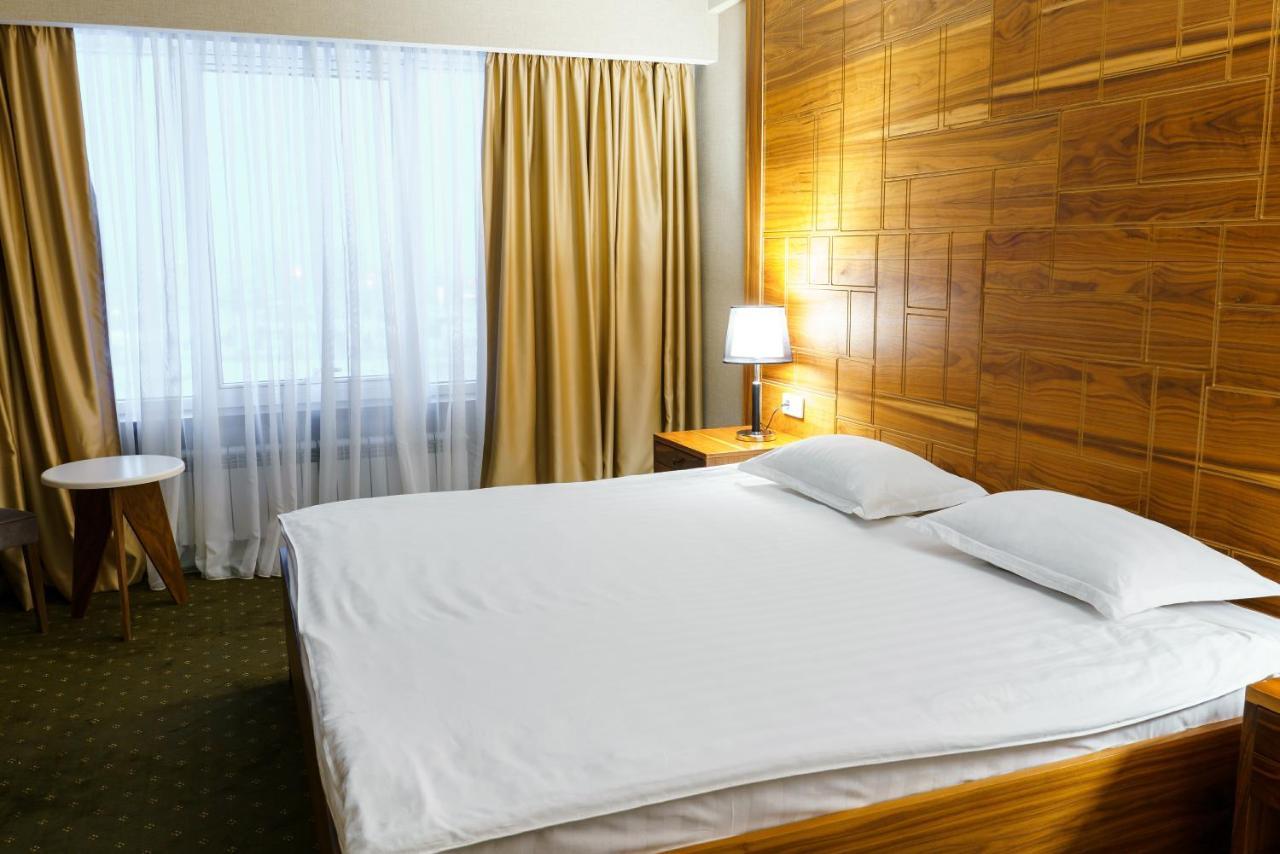 The Square Hotel Nur-Sultan  Exterior photo